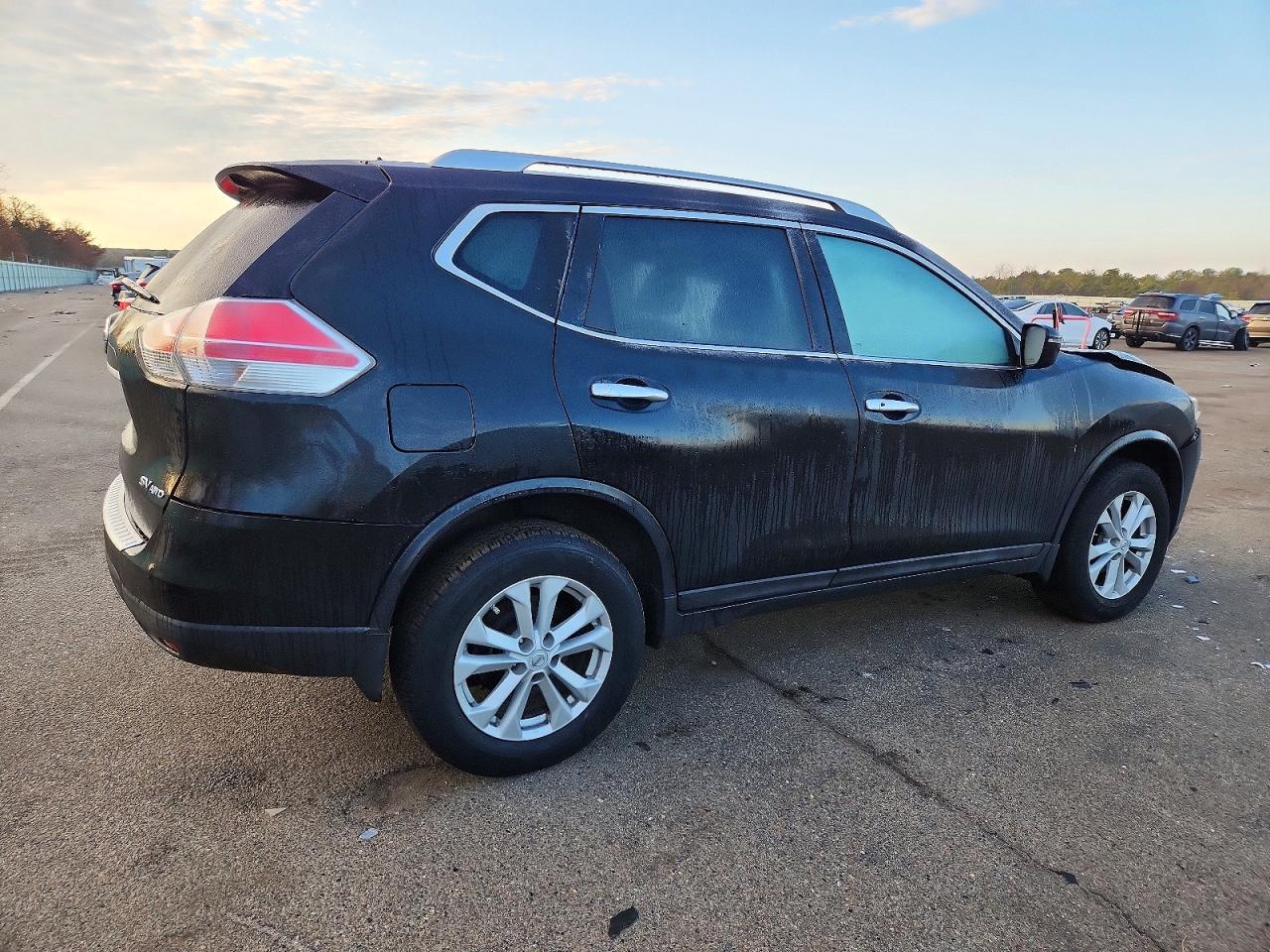 2016 NISSAN ROGUE S photo 3
