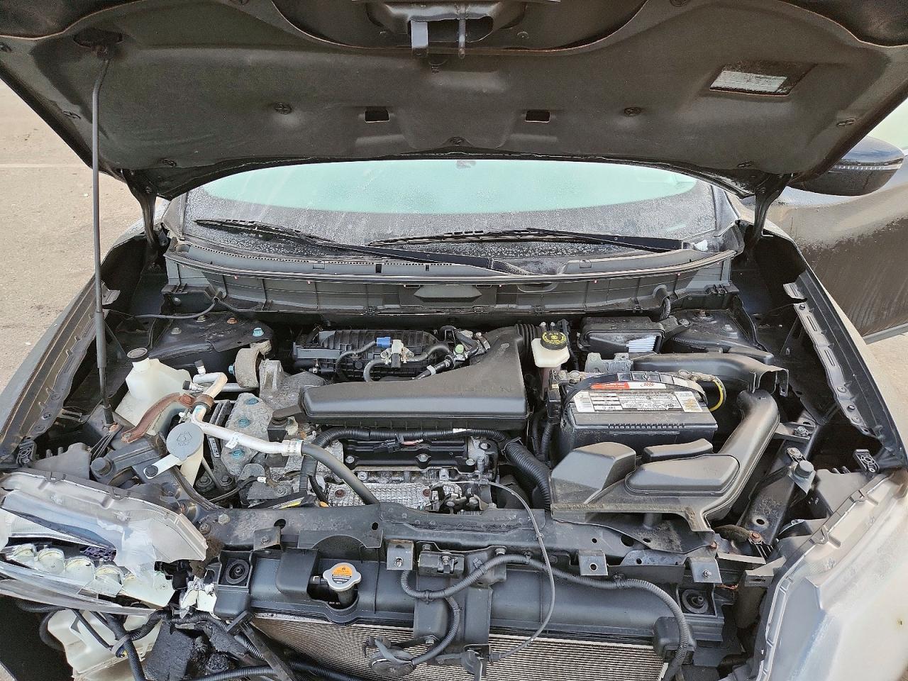 2016 NISSAN ROGUE S photo 12