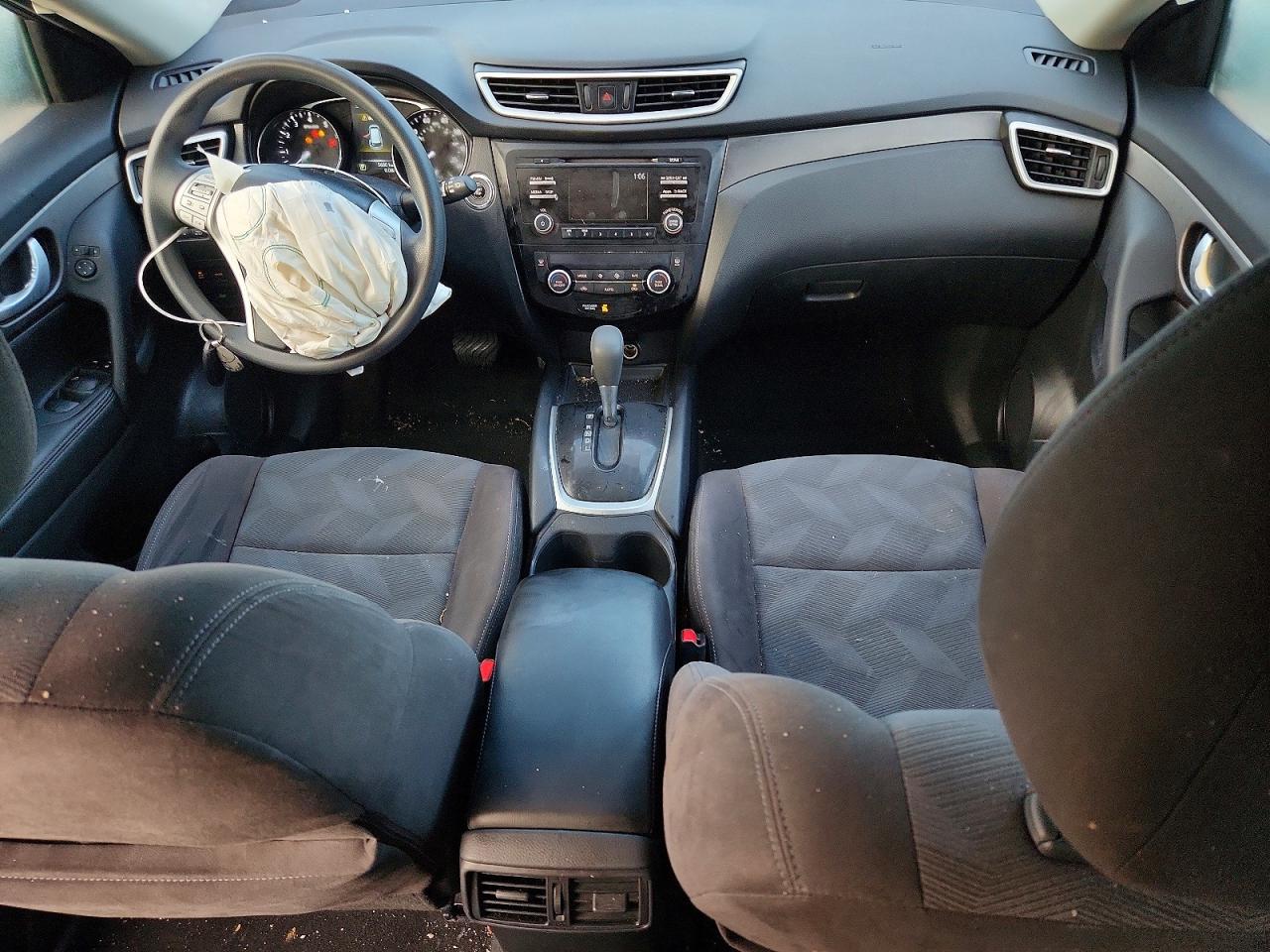 2016 NISSAN ROGUE S photo 8