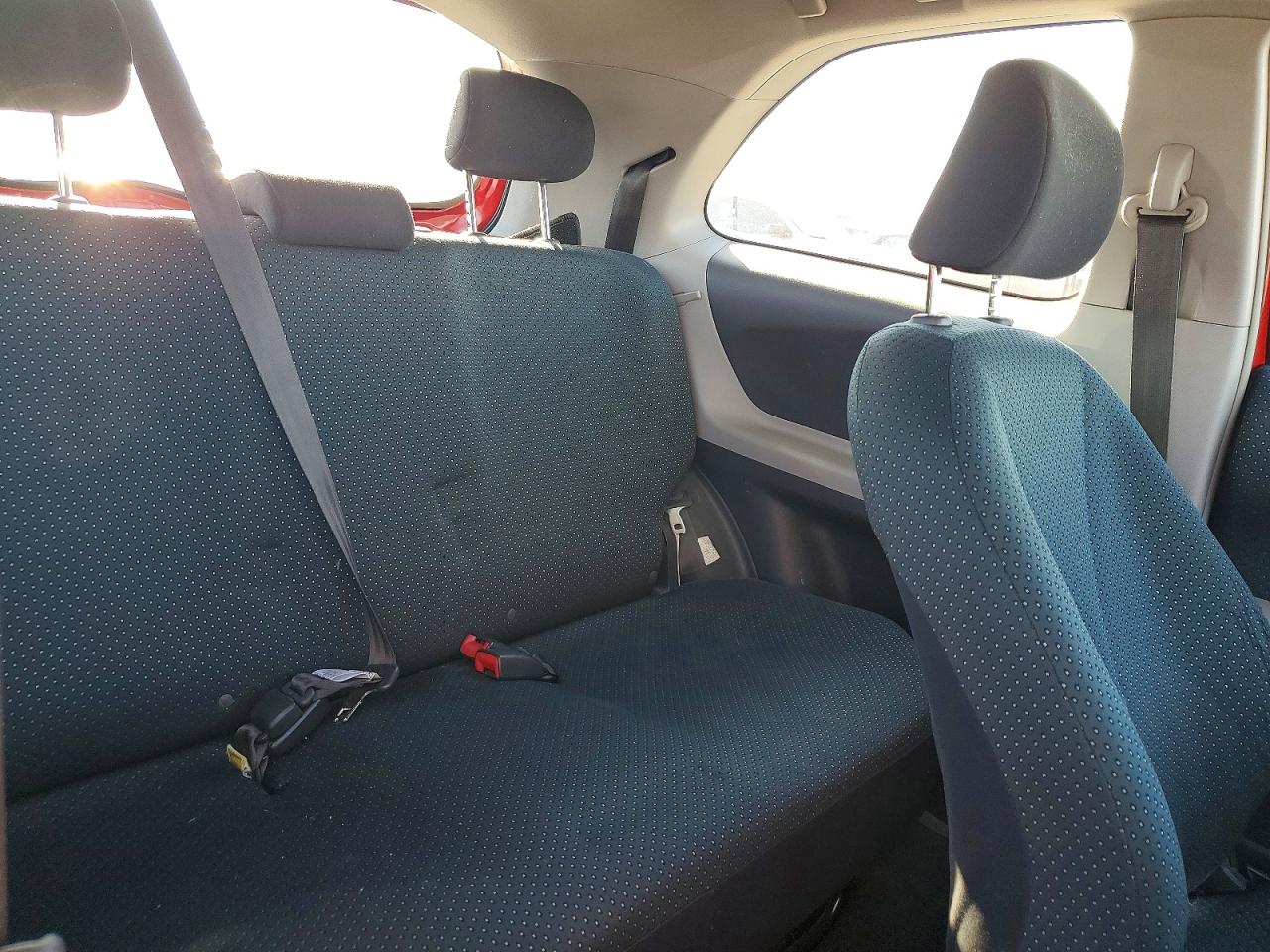 2007 TOYOTA YARIS photo 10