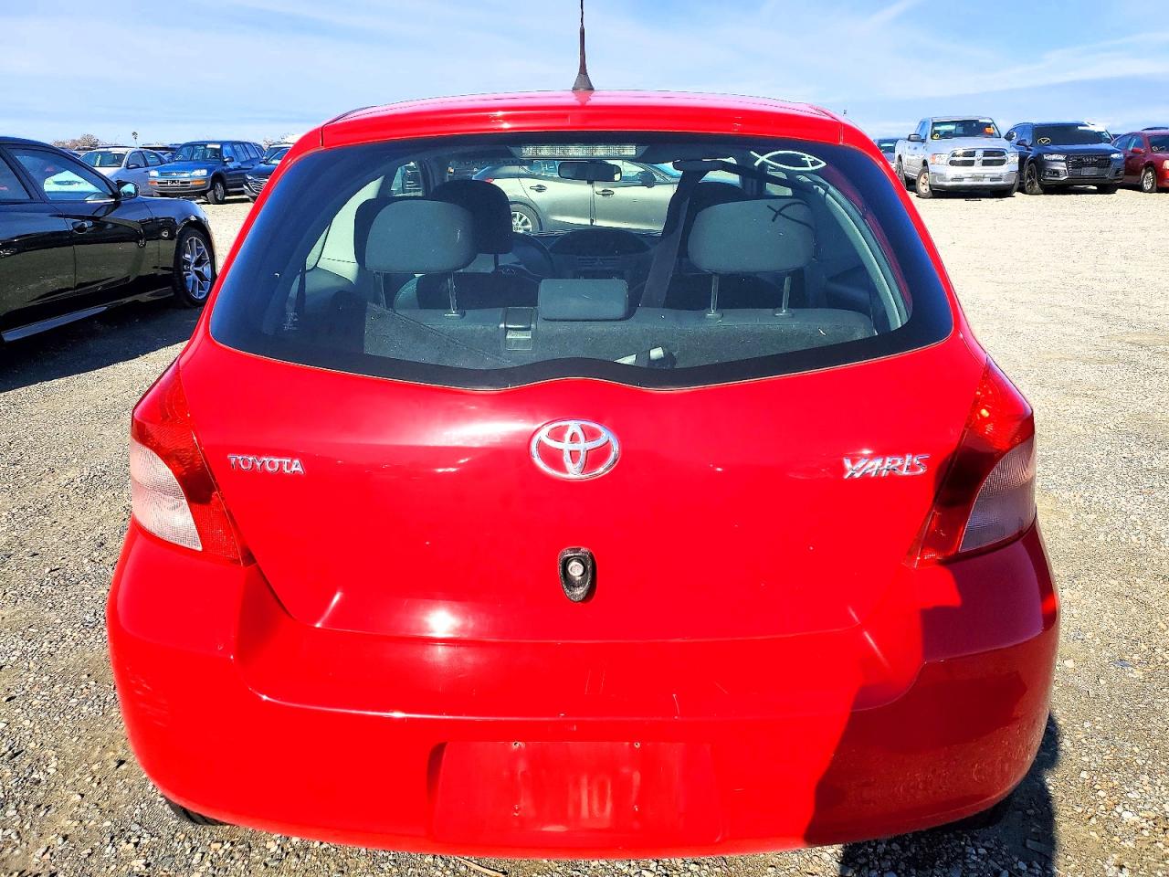 2007 TOYOTA YARIS photo 6