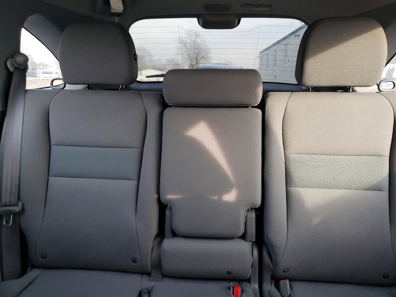 2011 HONDA CR-V LX photo 10