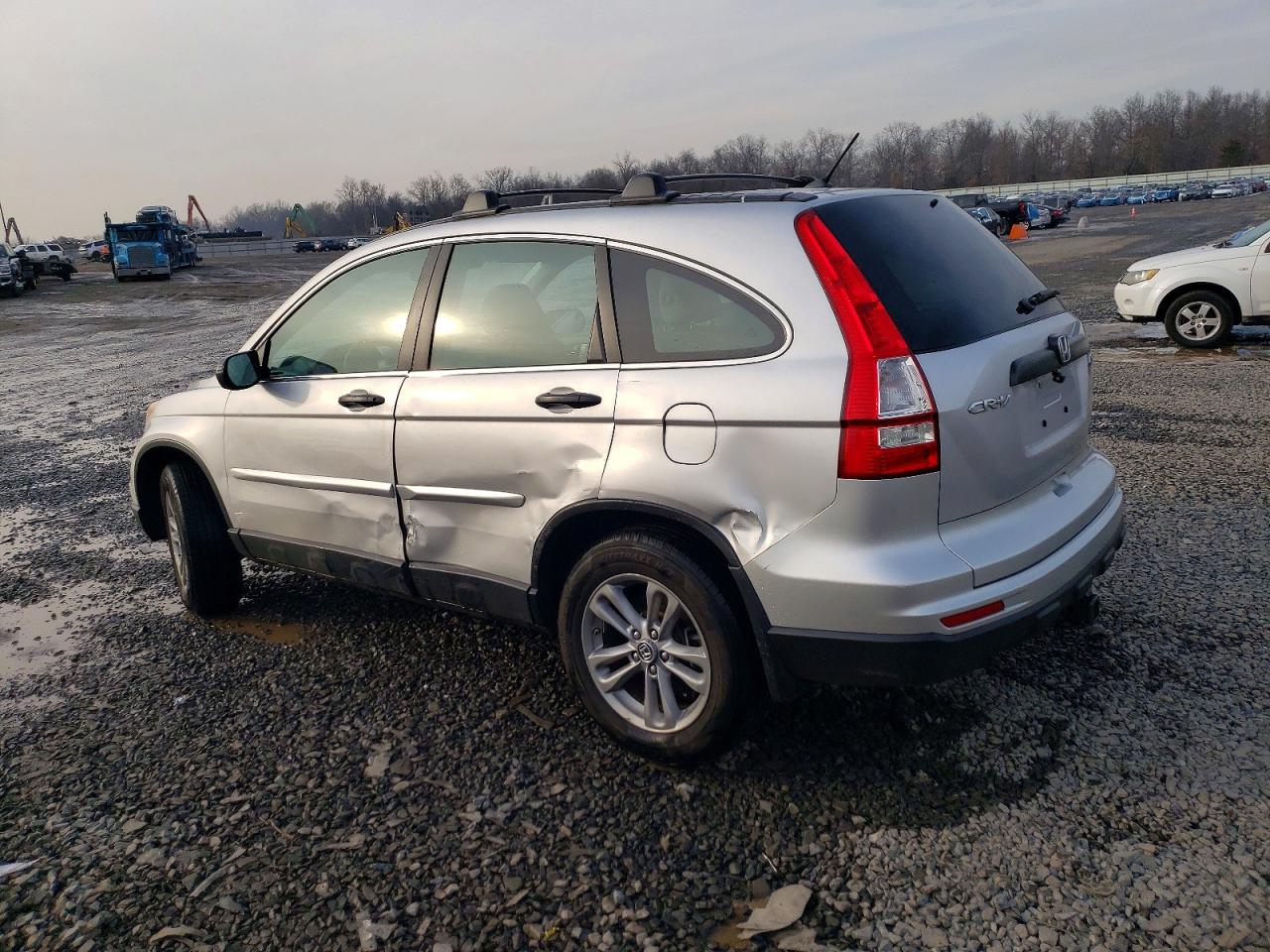 2011 HONDA CR-V LX photo 2