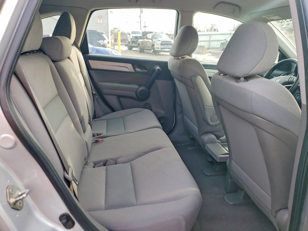 2011 HONDA CR-V LX photo 11