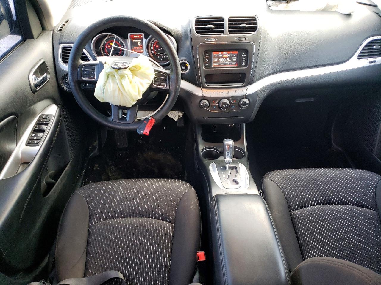 2018 DODGE JOURNEY SE photo 8