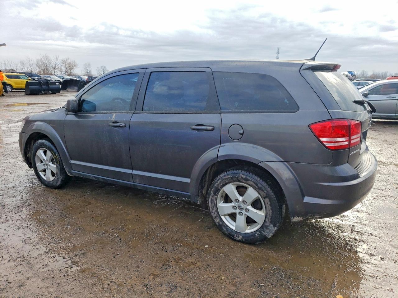 2018 DODGE JOURNEY SE photo 2