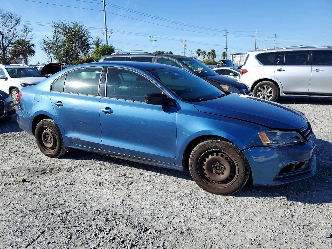 2015 VOLKSWAGEN JETTA SE photo 4