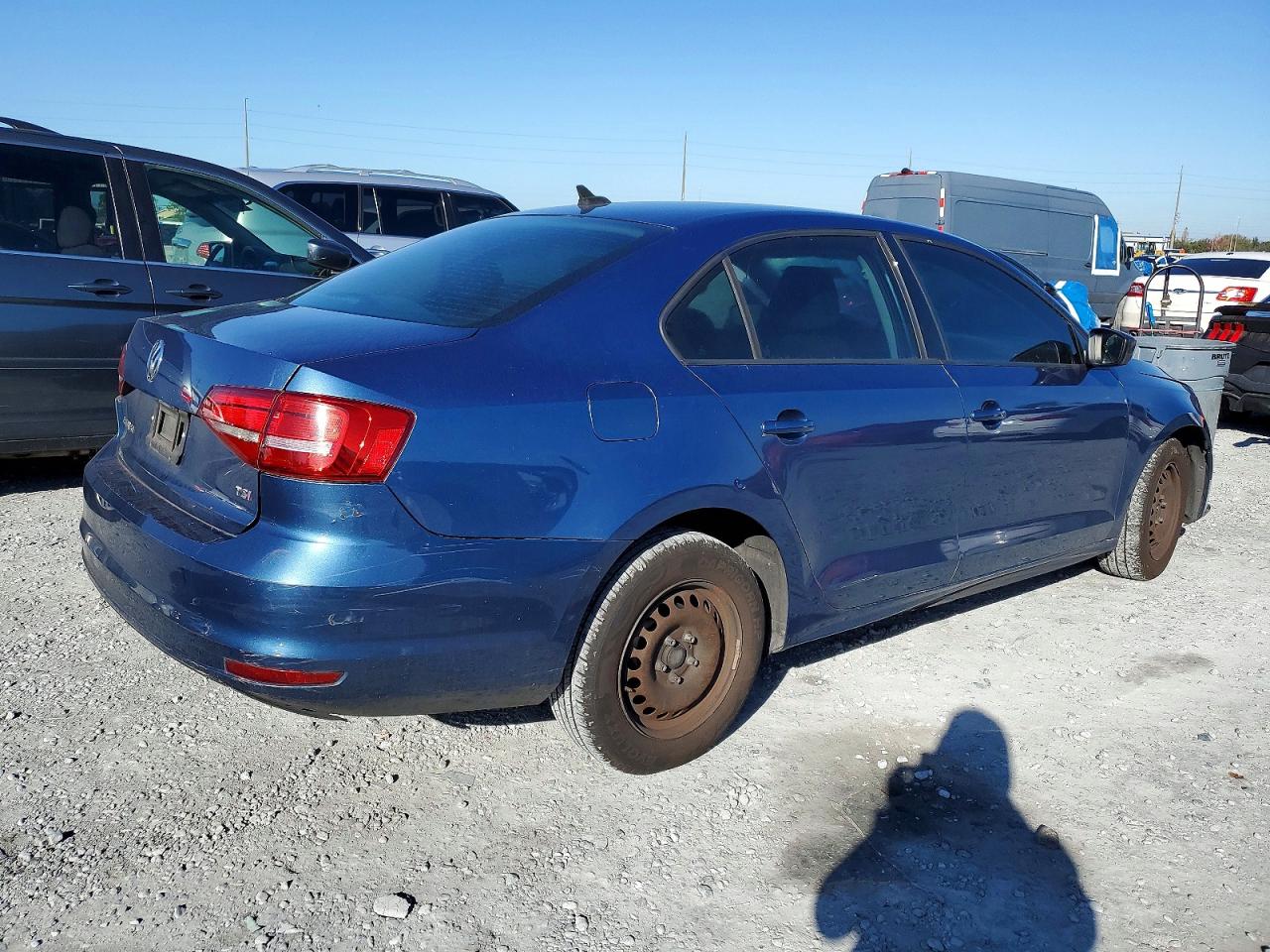 2015 VOLKSWAGEN JETTA SE photo 3