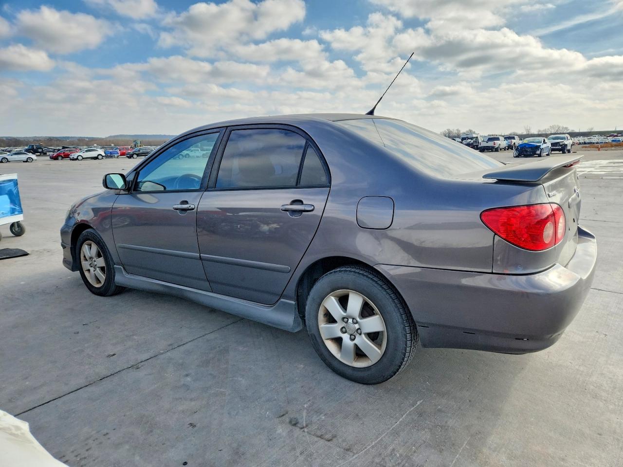 2006 TOYOTA COROLLA CE photo 2