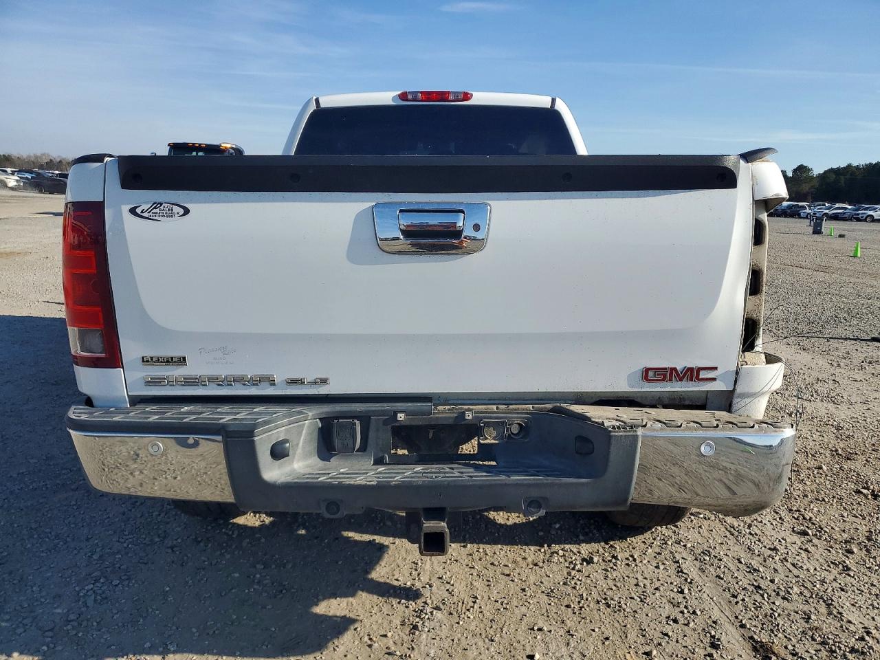 2011 GMC SIERRA C1500 SLE photo 6