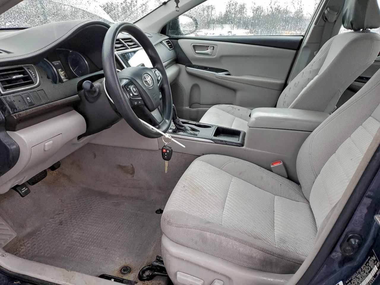 2017 TOYOTA CAMRY LE photo 7