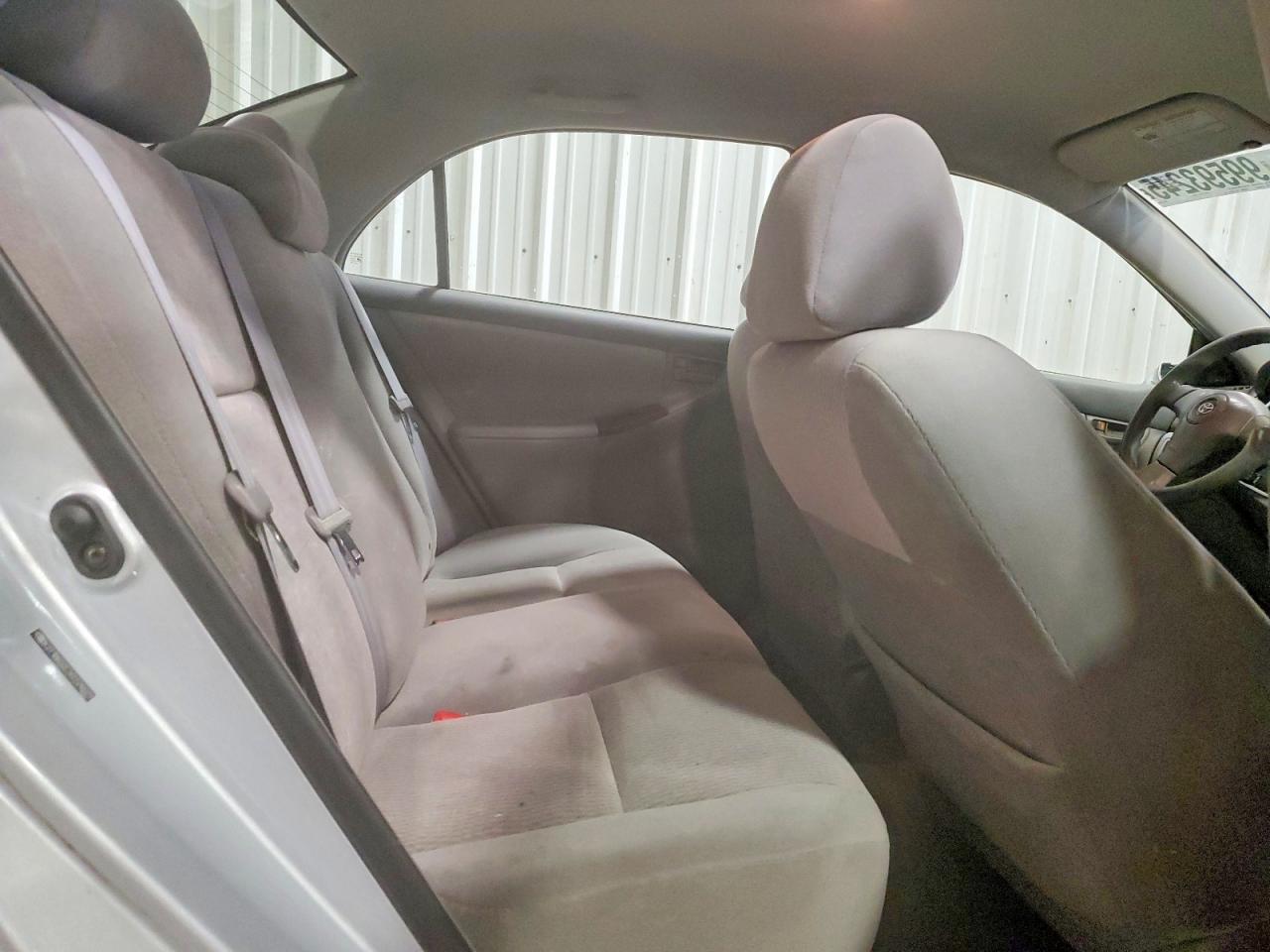 2006 TOYOTA COROLLA CE photo 10
