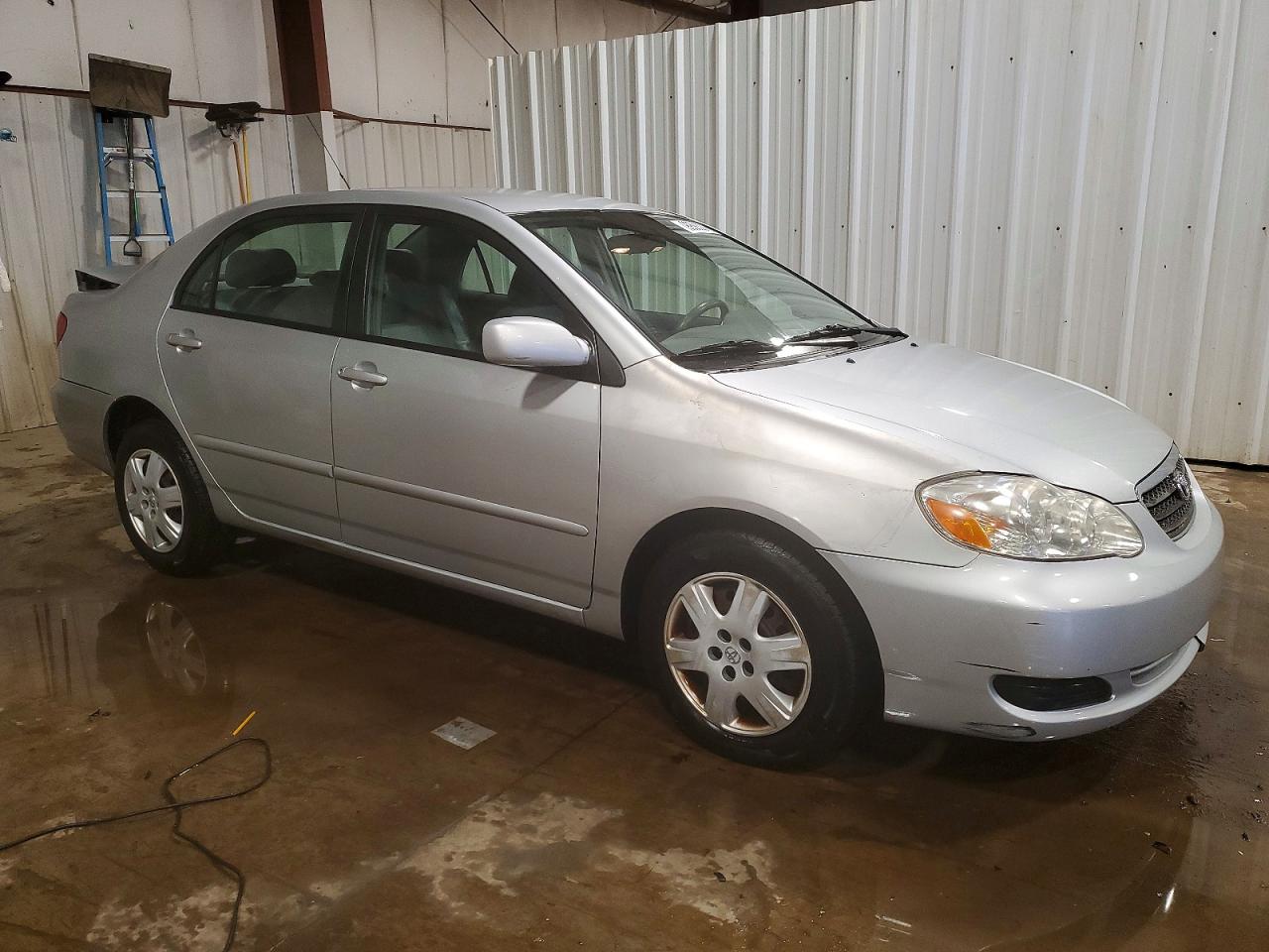 2006 TOYOTA COROLLA CE photo 4