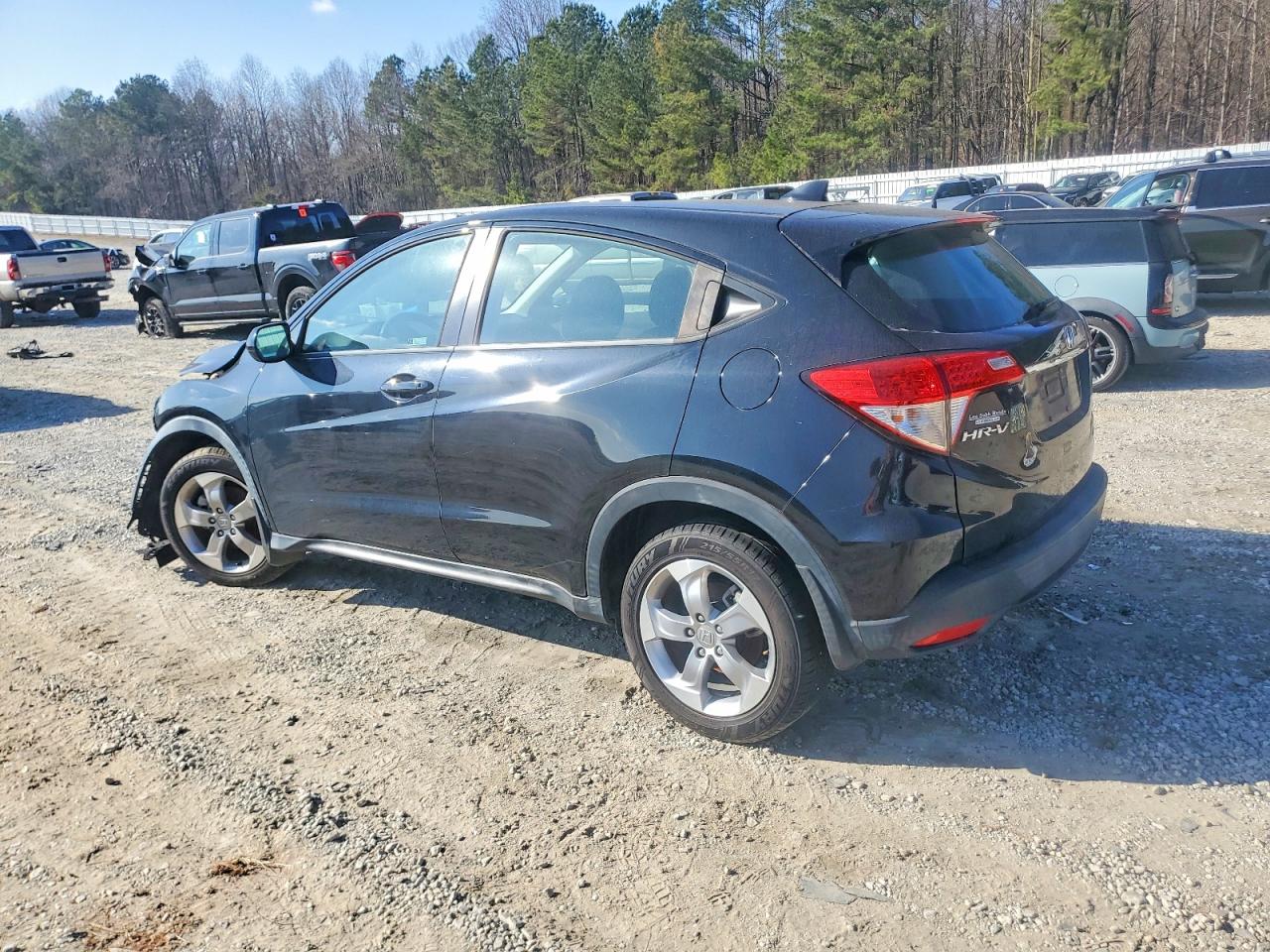 2019 HONDA HR-V LX photo 2