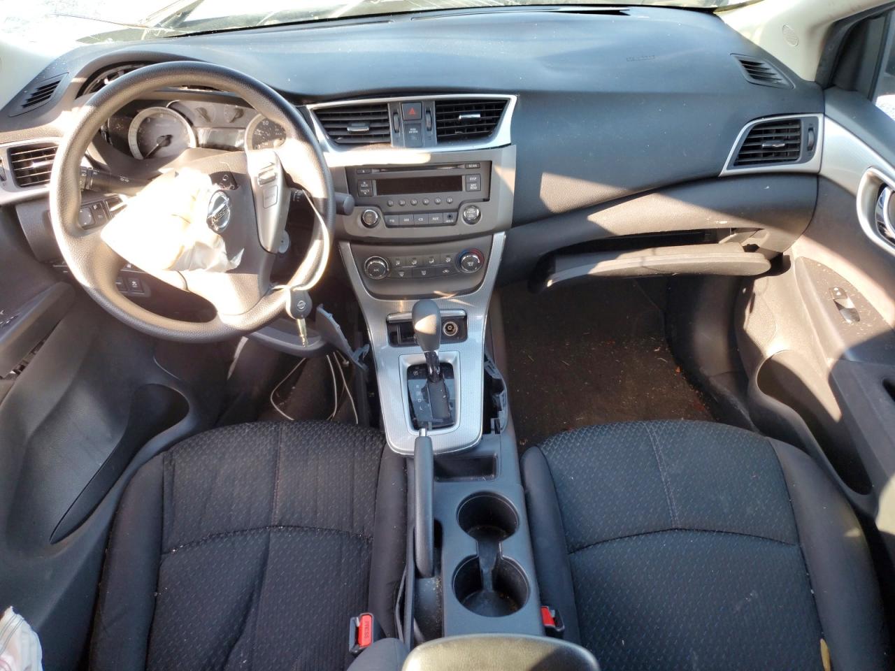 2014 NISSAN SENTRA S photo 8