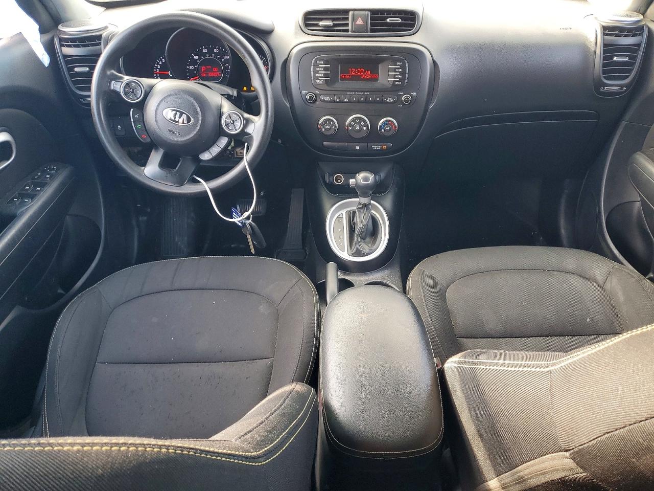 2015 KIA SOUL + photo 8