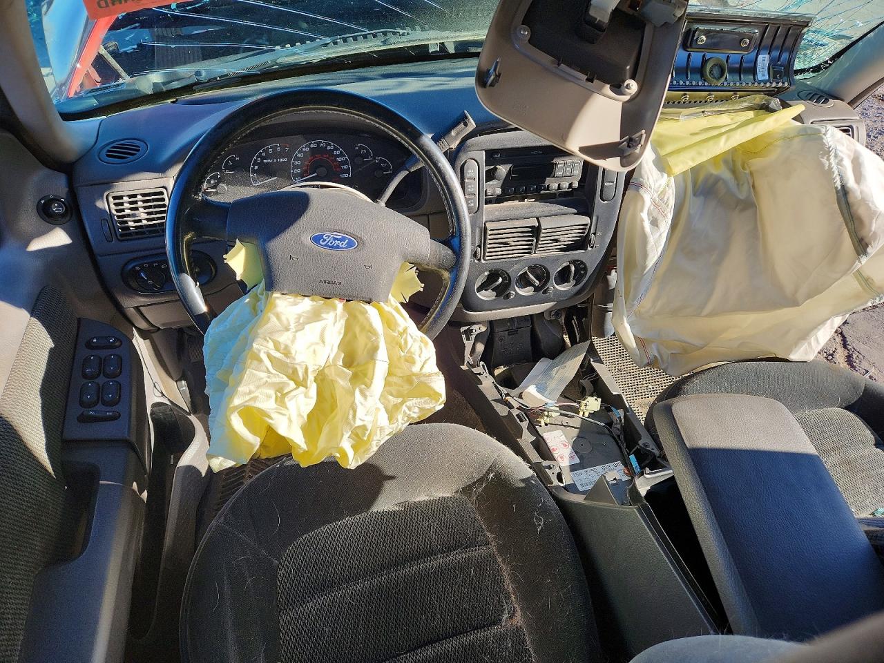 2002 FORD EXPLORER XLT photo 8