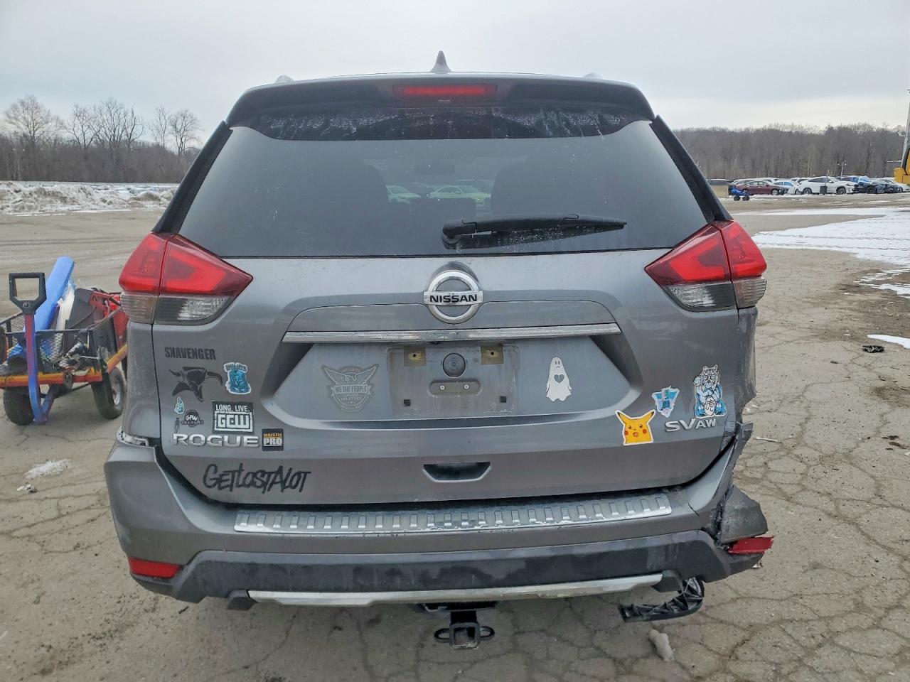 2018 NISSAN ROGUE S photo 6