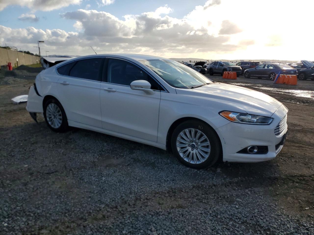 2013 FORD FUSION SE HYBRID photo 4