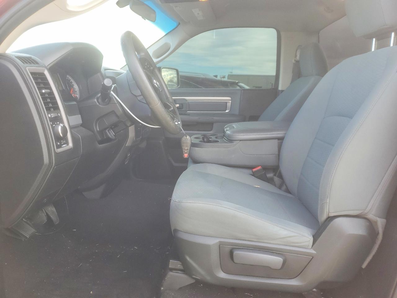 2019 RAM 1500 CLASSIC TRADESMAN photo 7