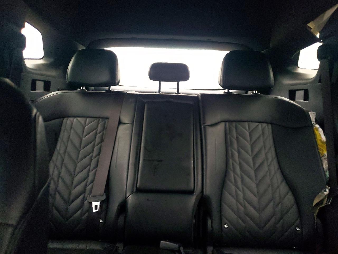 2025 KIA SPORTAGE X LINE photo 10