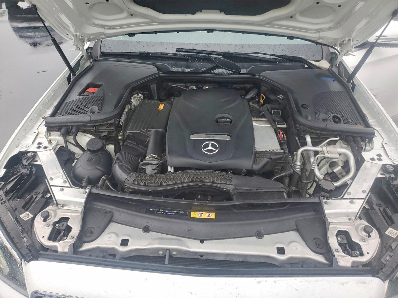 2018 MERCEDES-BENZ E 300 photo 11