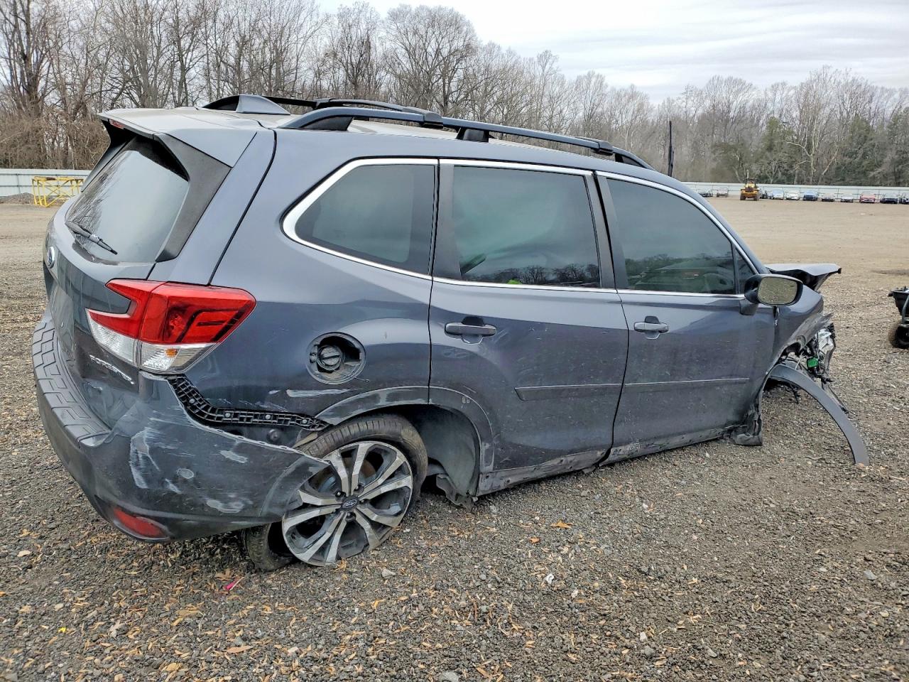 2020 SUBARU FORESTER LIMITED photo 3