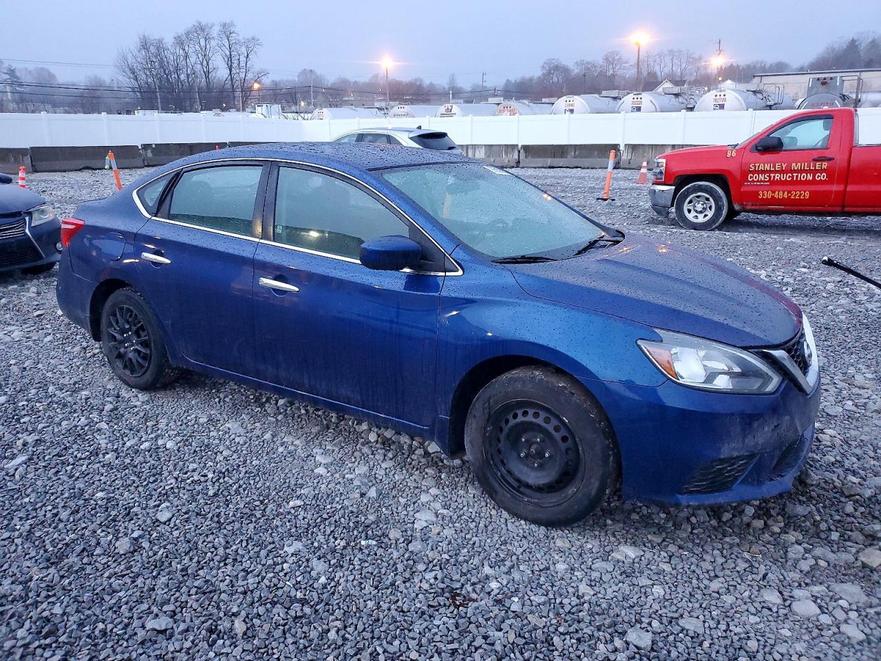 2019 NISSAN SENTRA S photo 4