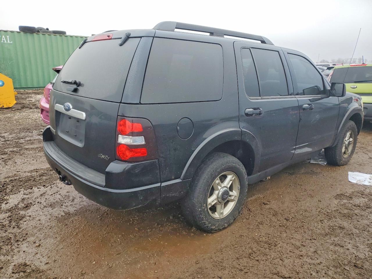 2010 FORD EXPLORER XLT photo 3