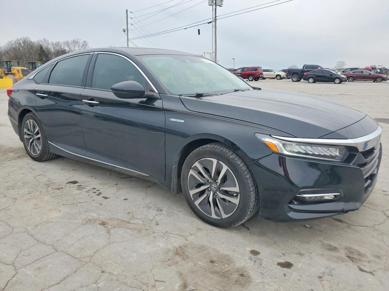 2018 HONDA ACCORD TOURING HYBRID photo 4