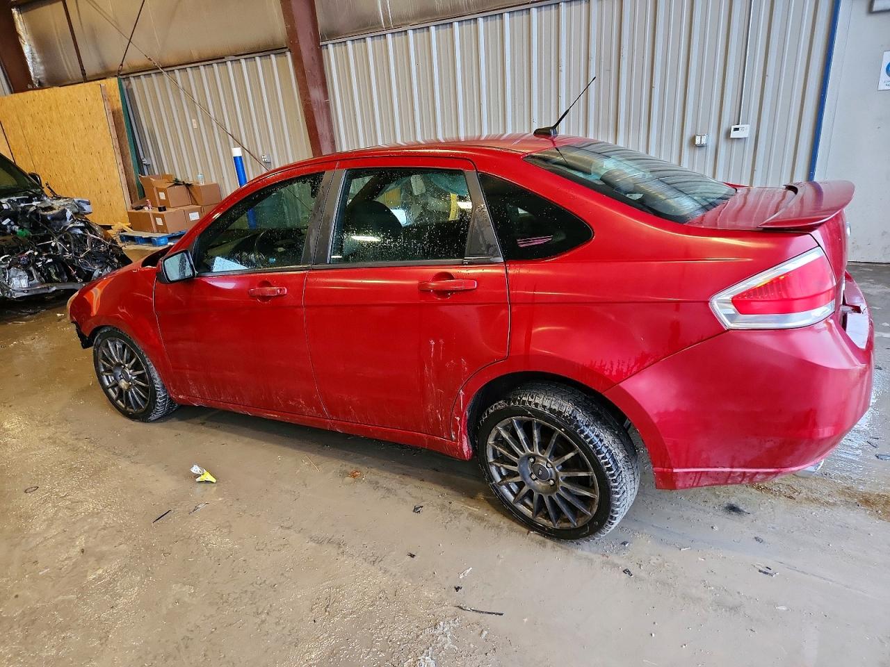 2009 FORD FOCUS SES photo 2