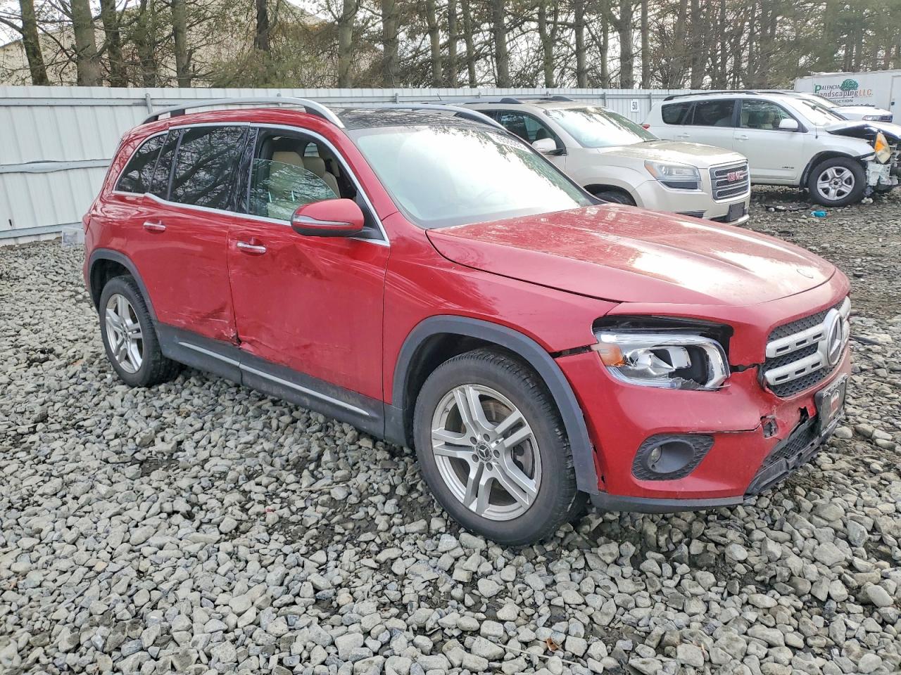 2020 MERCEDES-BENZ GLB 250 4MATIC photo 4