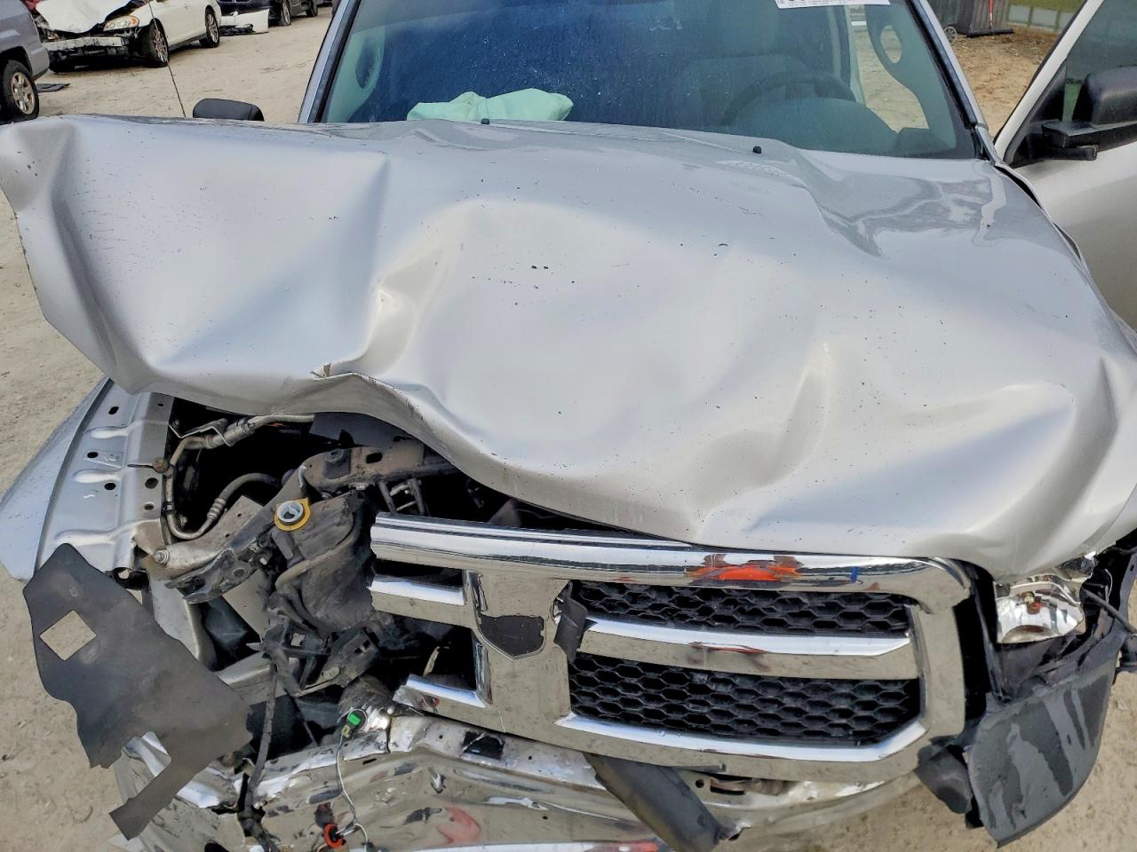 2016 RAM 1500 ST photo 11