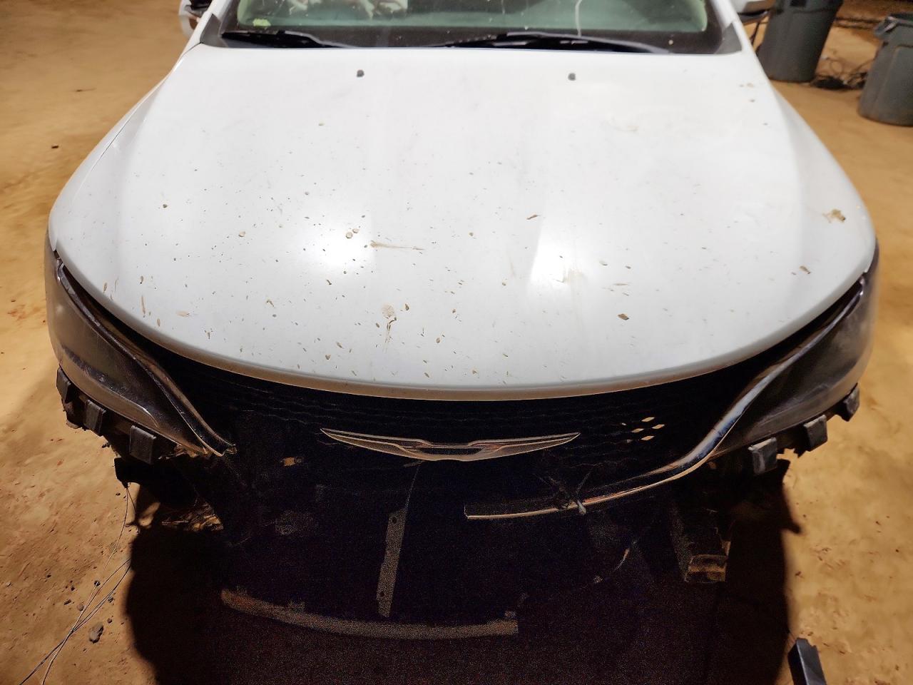 2015 CHRYSLER 200 LIMITED photo 11