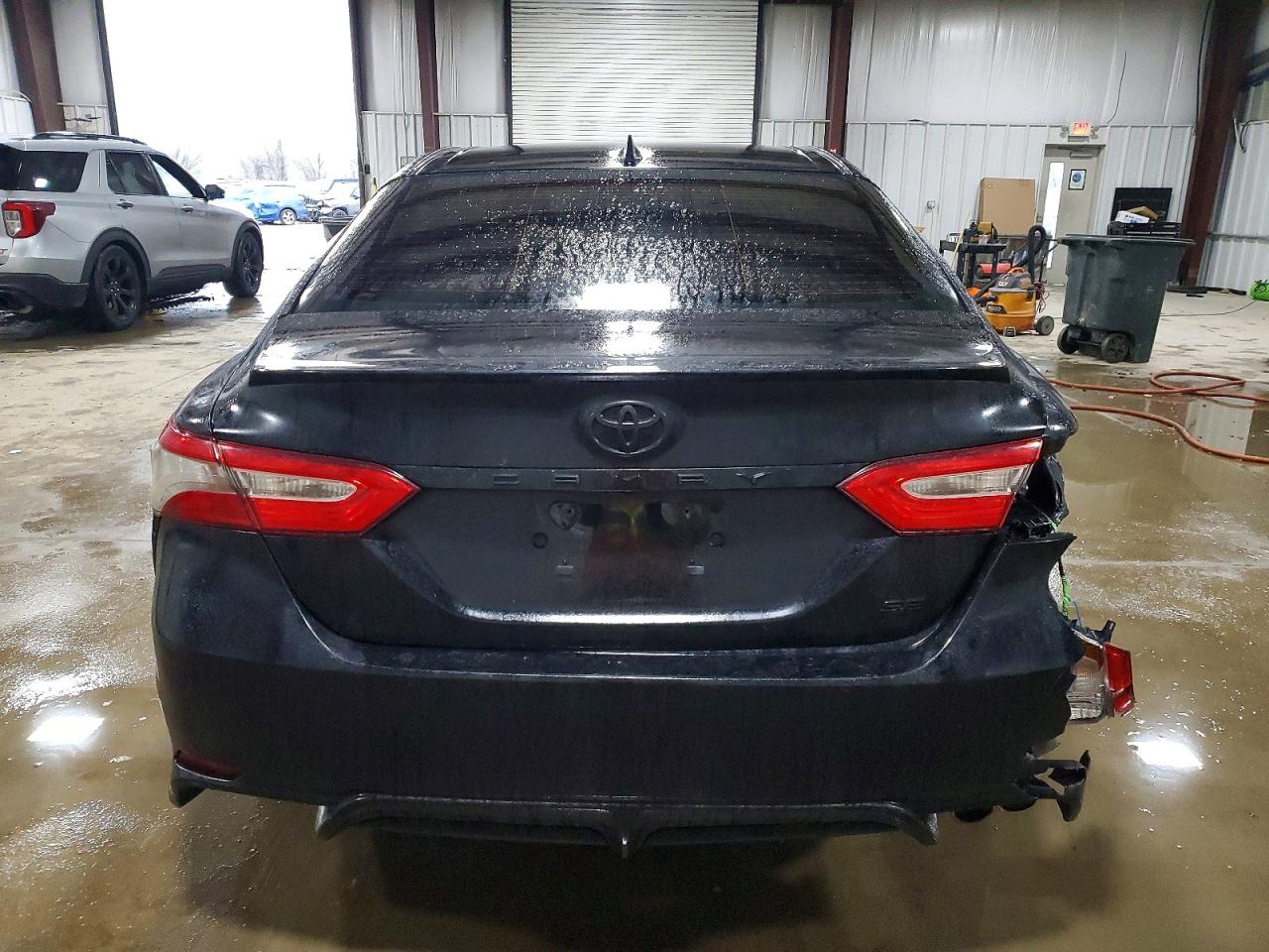 2019 TOYOTA CAMRY L photo 6