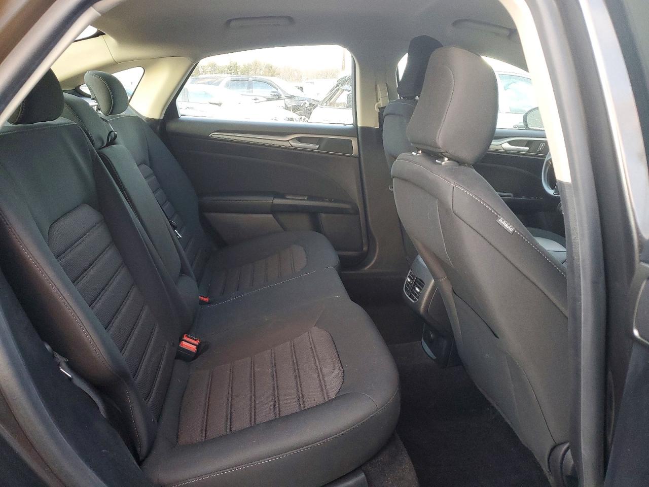 2020 FORD FUSION SE photo 10