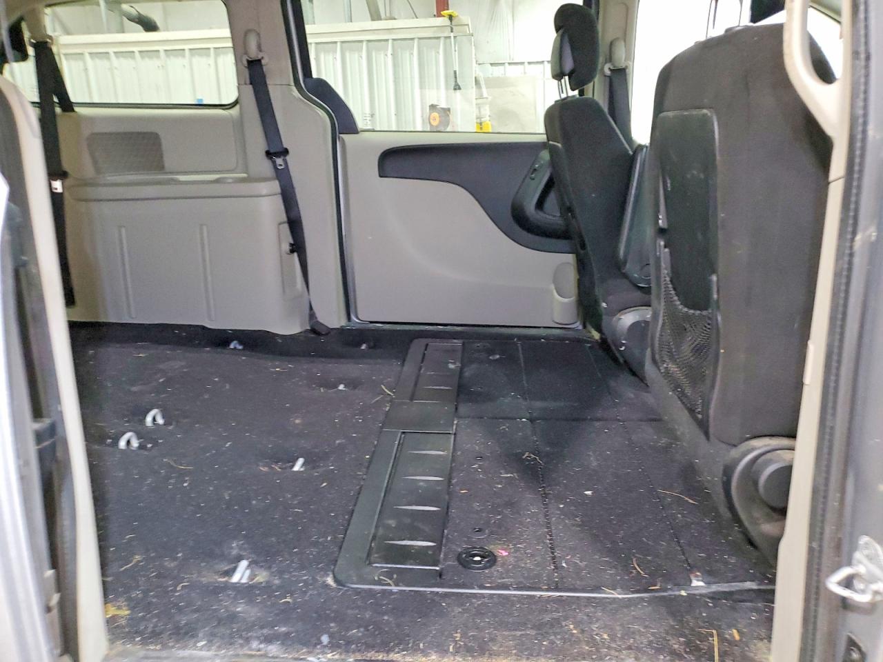 2013 DODGE GRAND CARAVAN SXT photo 11