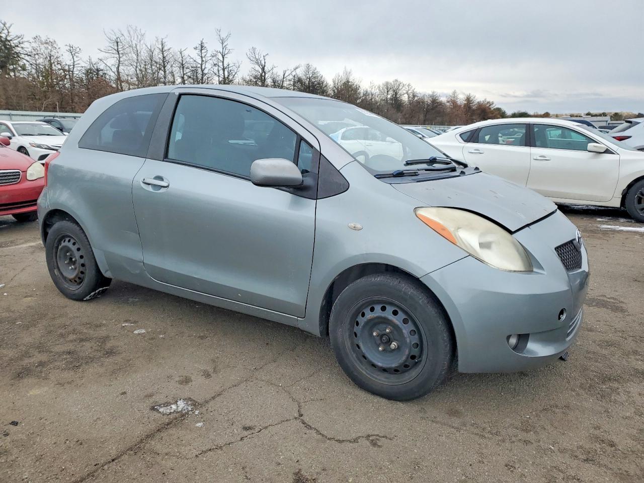 2007 TOYOTA YARIS photo 4