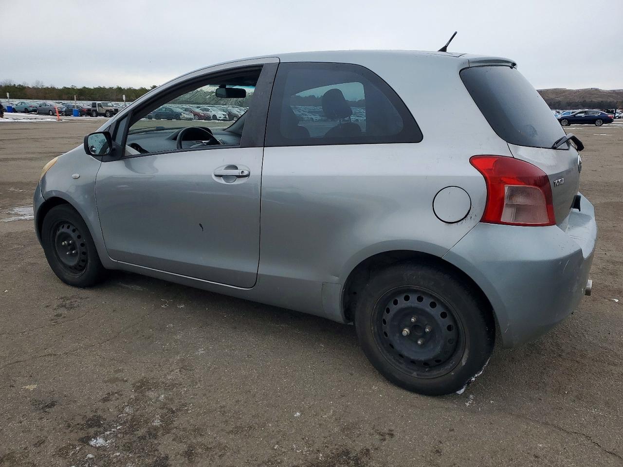 2007 TOYOTA YARIS photo 2