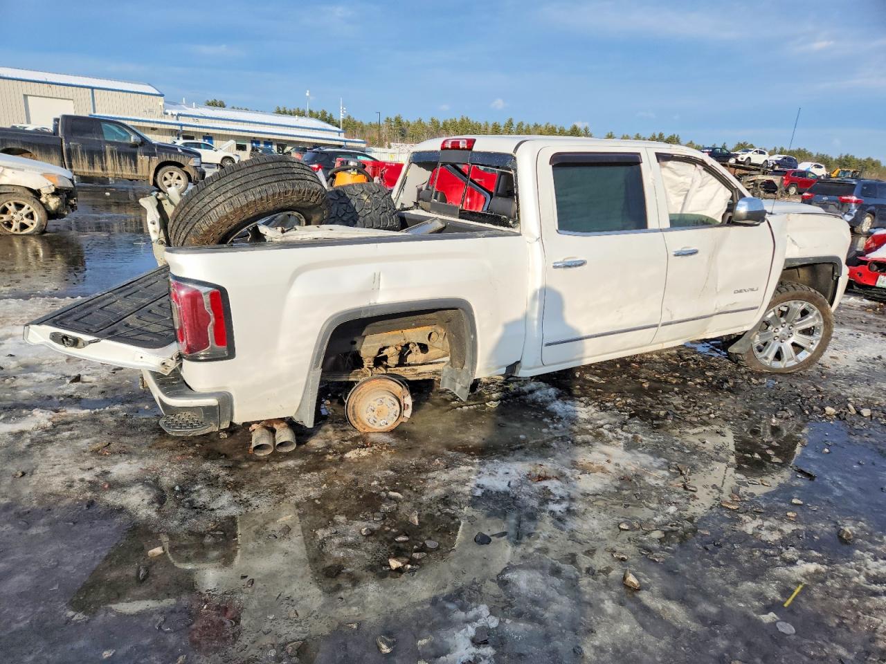 2017 GMC SIERRA K1500 DENALI photo 3