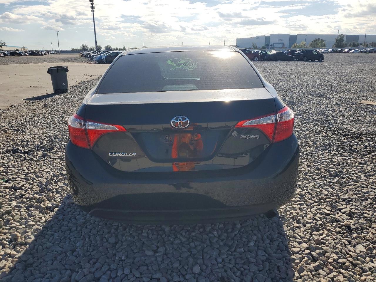 2014 TOYOTA COROLLA L photo 6