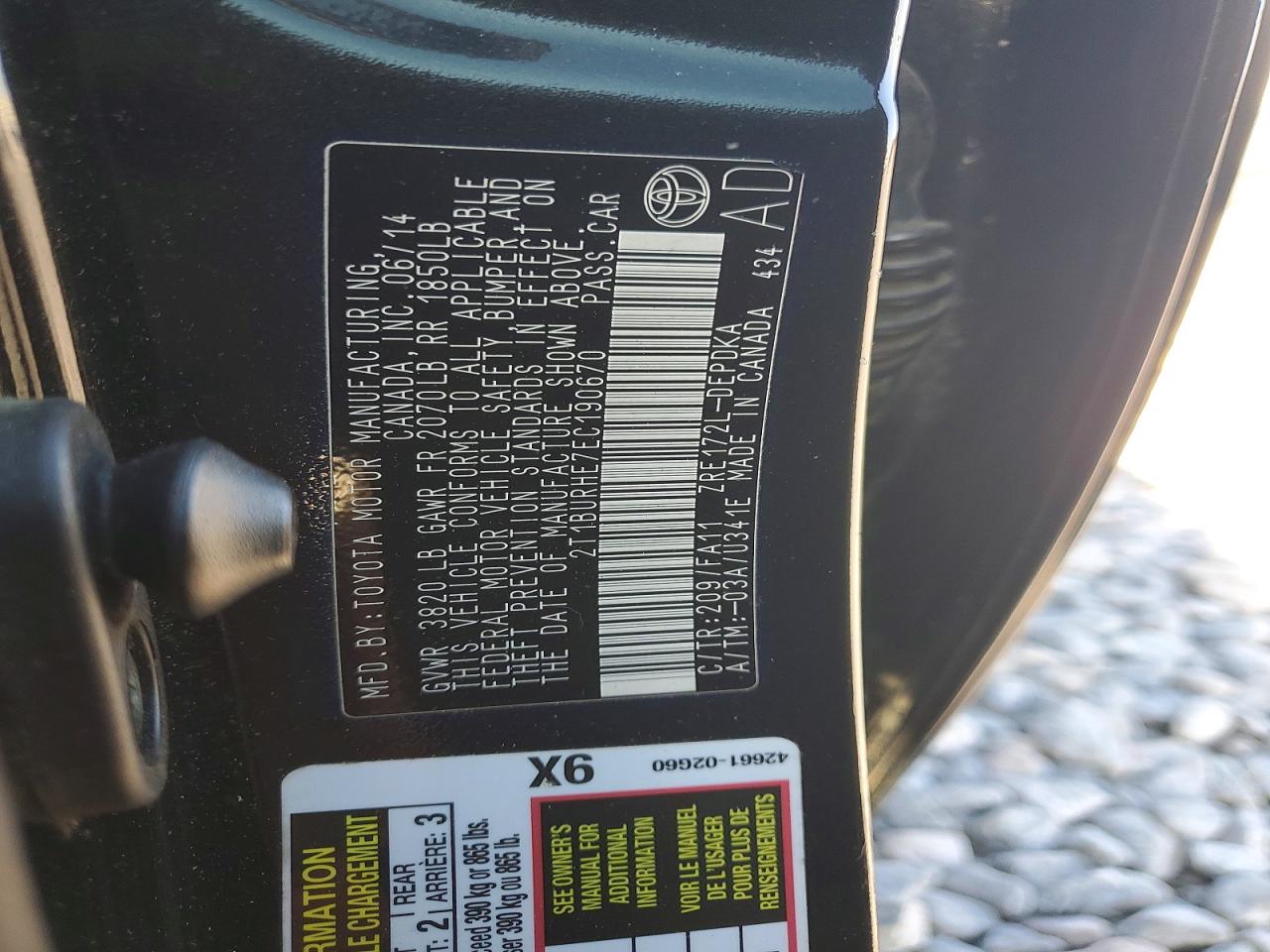 2014 TOYOTA COROLLA L photo 13