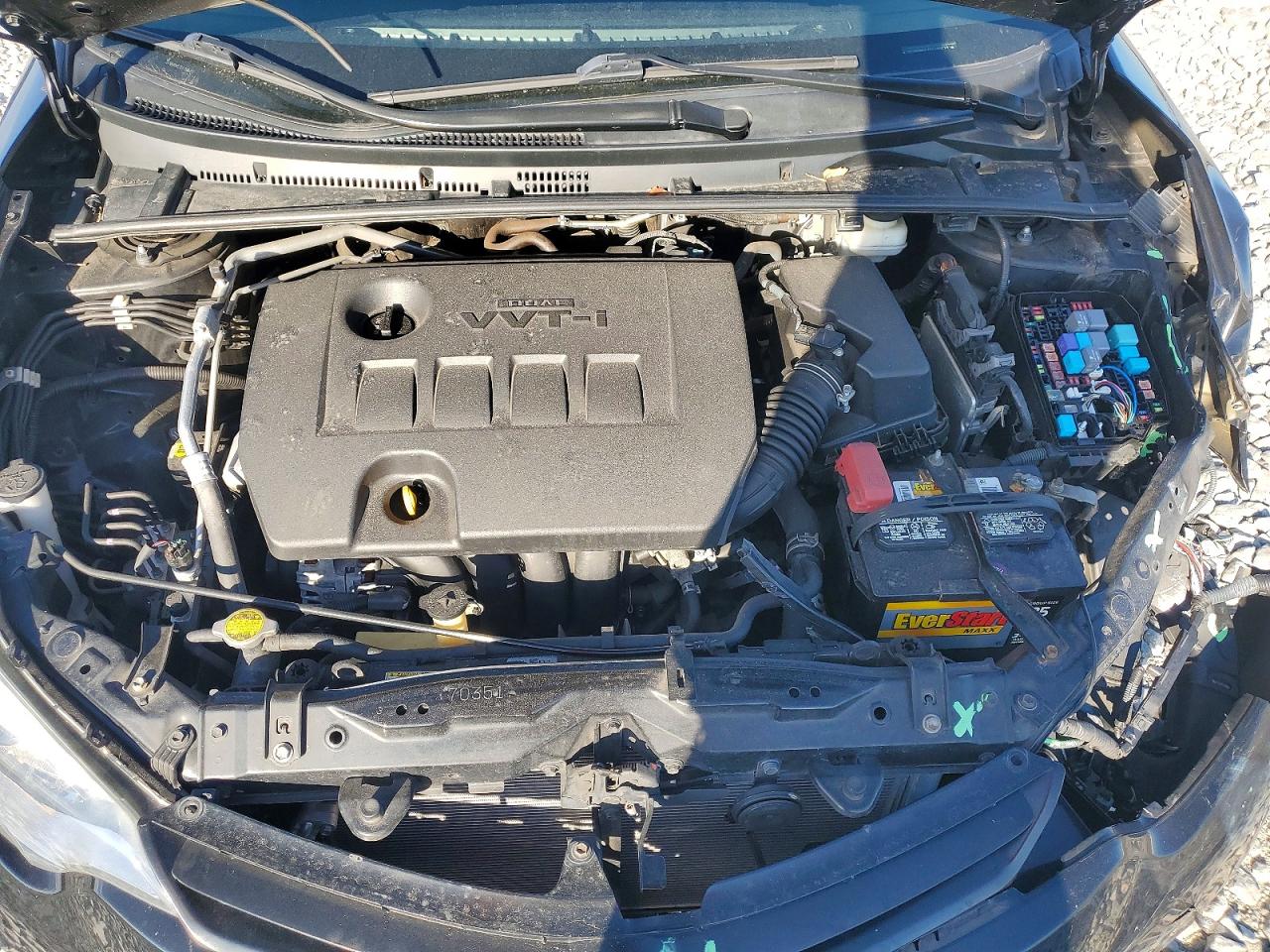 2014 TOYOTA COROLLA L photo 11