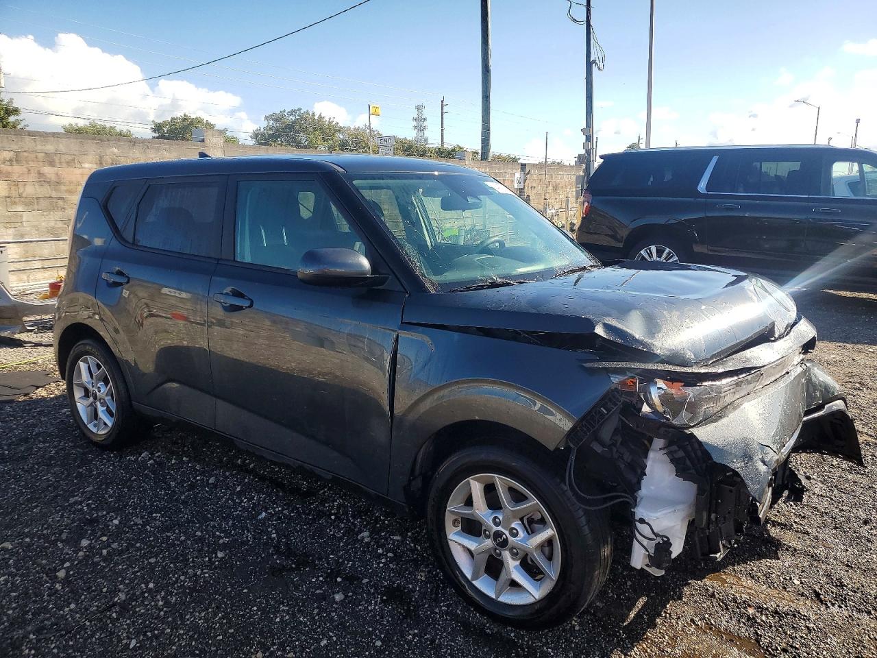2025 KIA SOUL LX photo 4