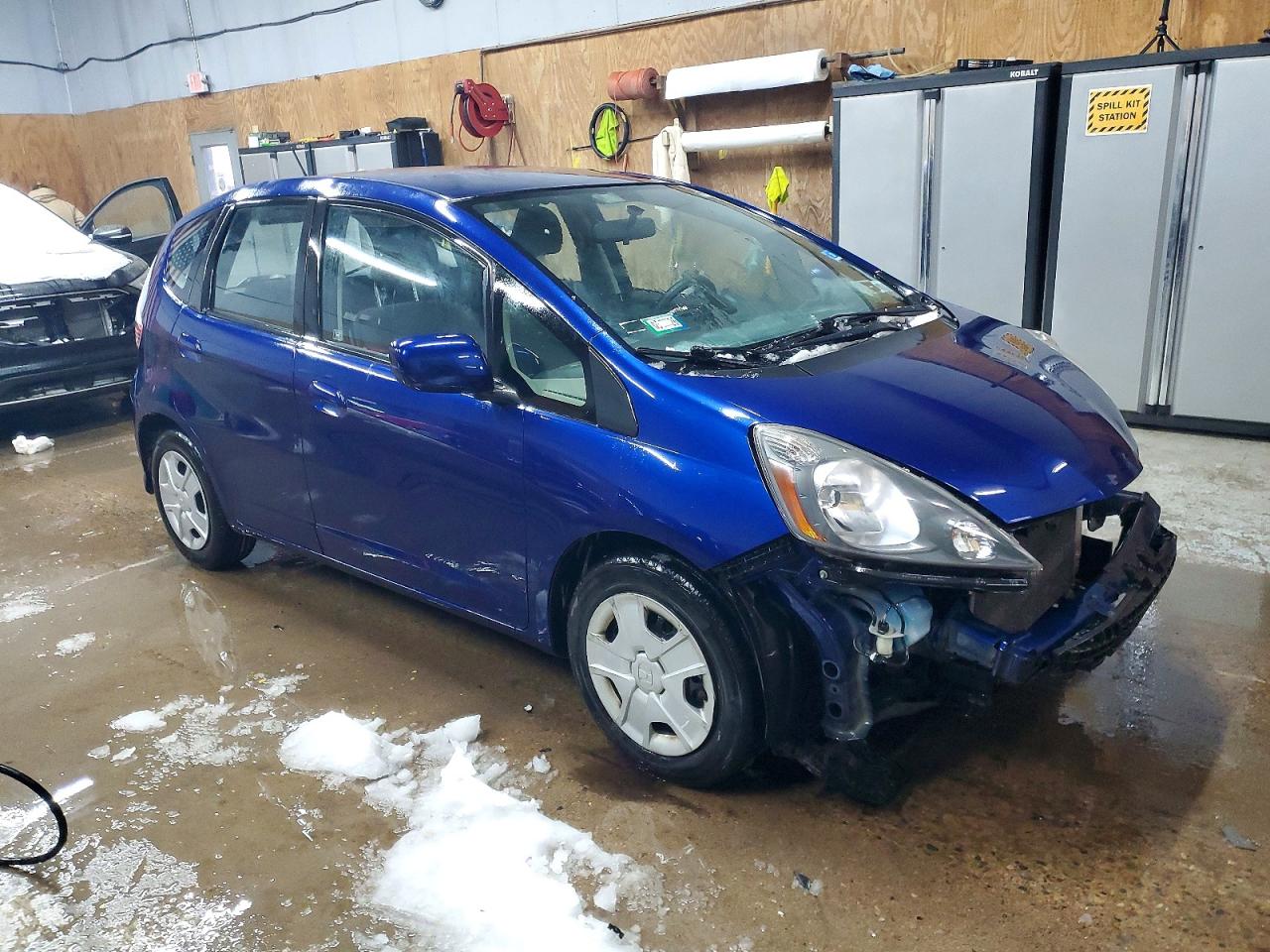 2013 HONDA FIT photo 4