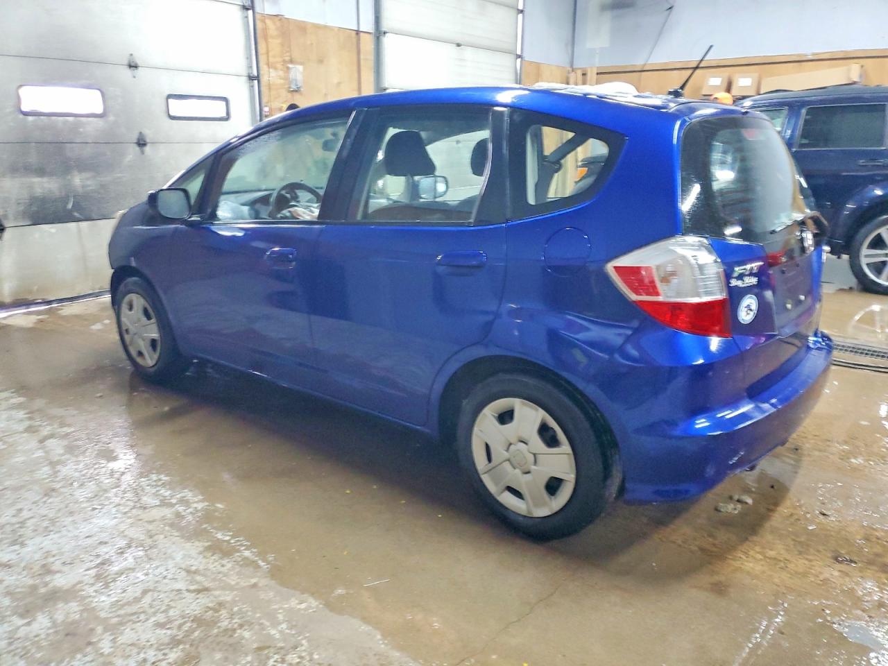 2013 HONDA FIT photo 2