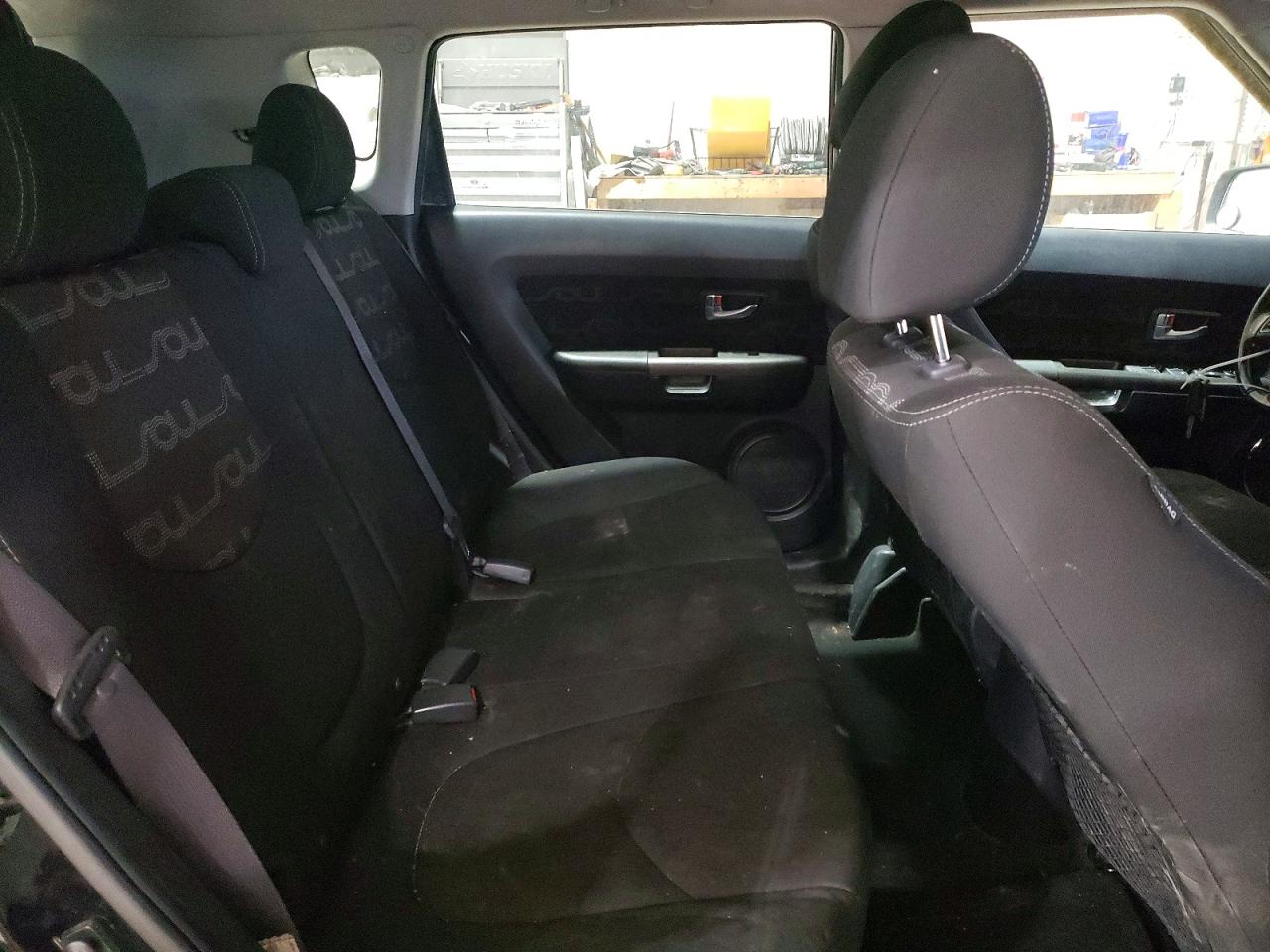 2013 KIA SOUL + photo 10