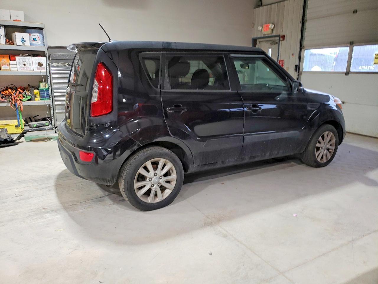 2013 KIA SOUL + photo 3