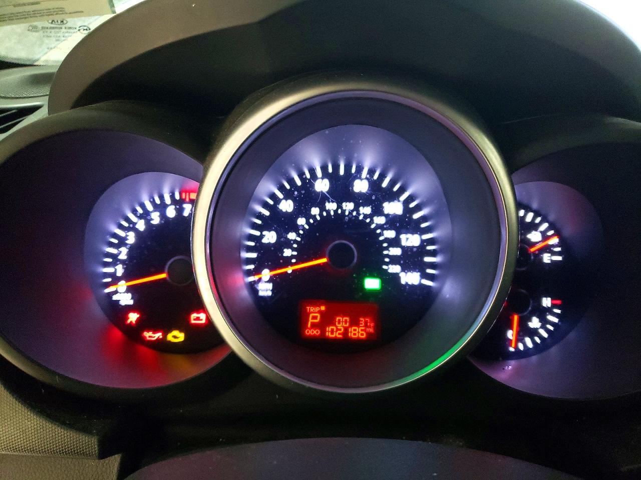 2013 KIA SOUL + photo 9