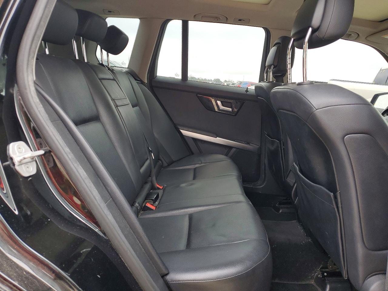 2015 MERCEDES-BENZ GLK 350 photo 11